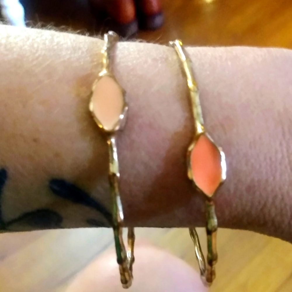 2 vintage bracelets